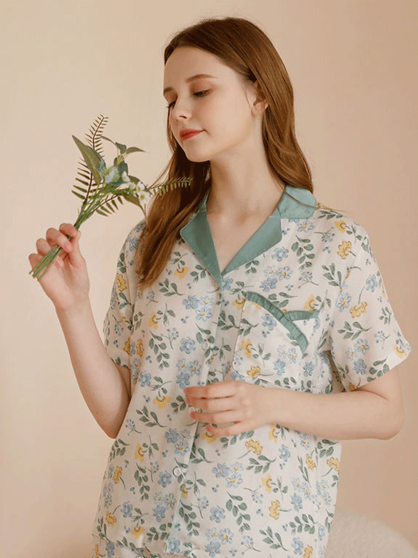 Short Sleeve Floral Print Button Down Pajama Set